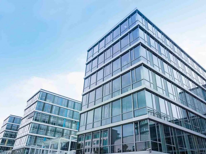 modernes Bürogebäude in Deutschland